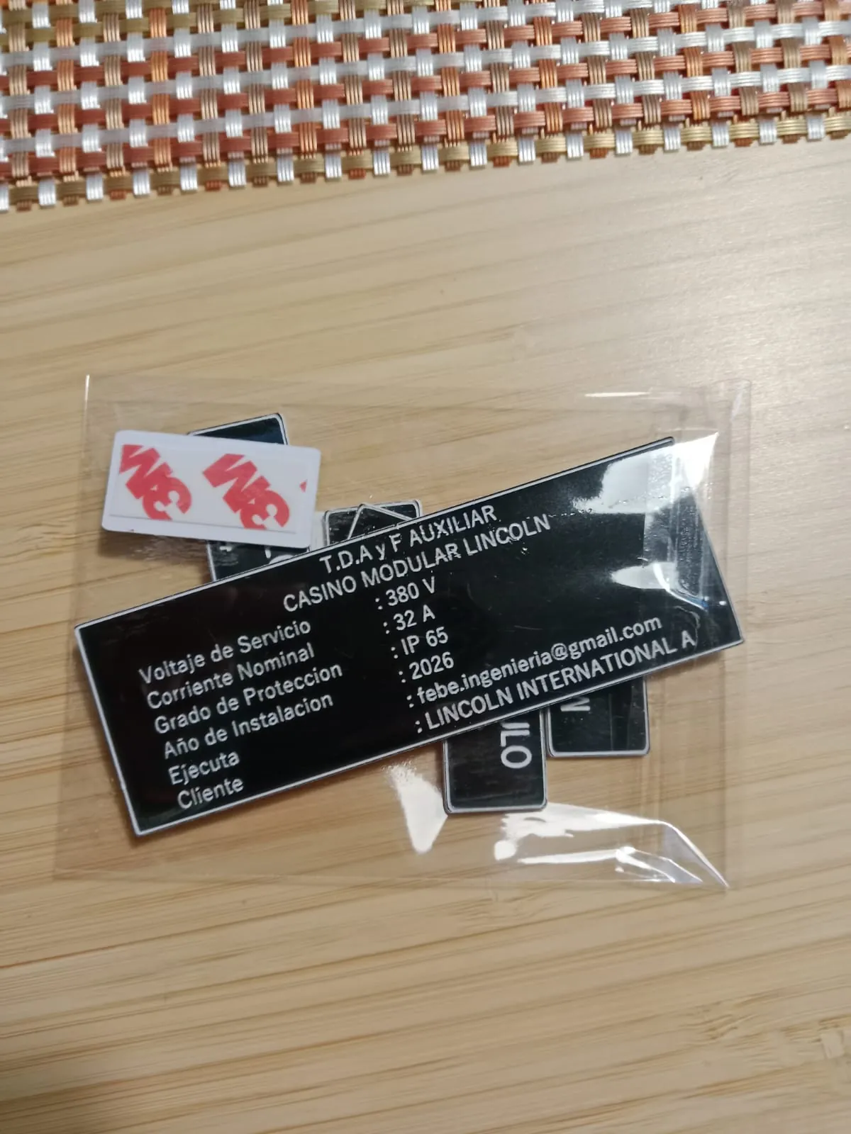 Placa de datos técnicos para tablero eléctrico